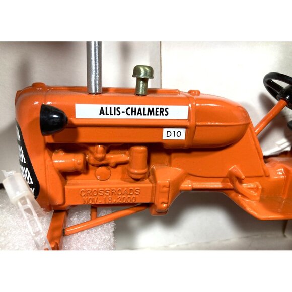 Spec-Cast Allis-Chalmers D10 Crossroads 2000 Tractor CUST 687 1/16 NIB READ - Picture 3 of 14